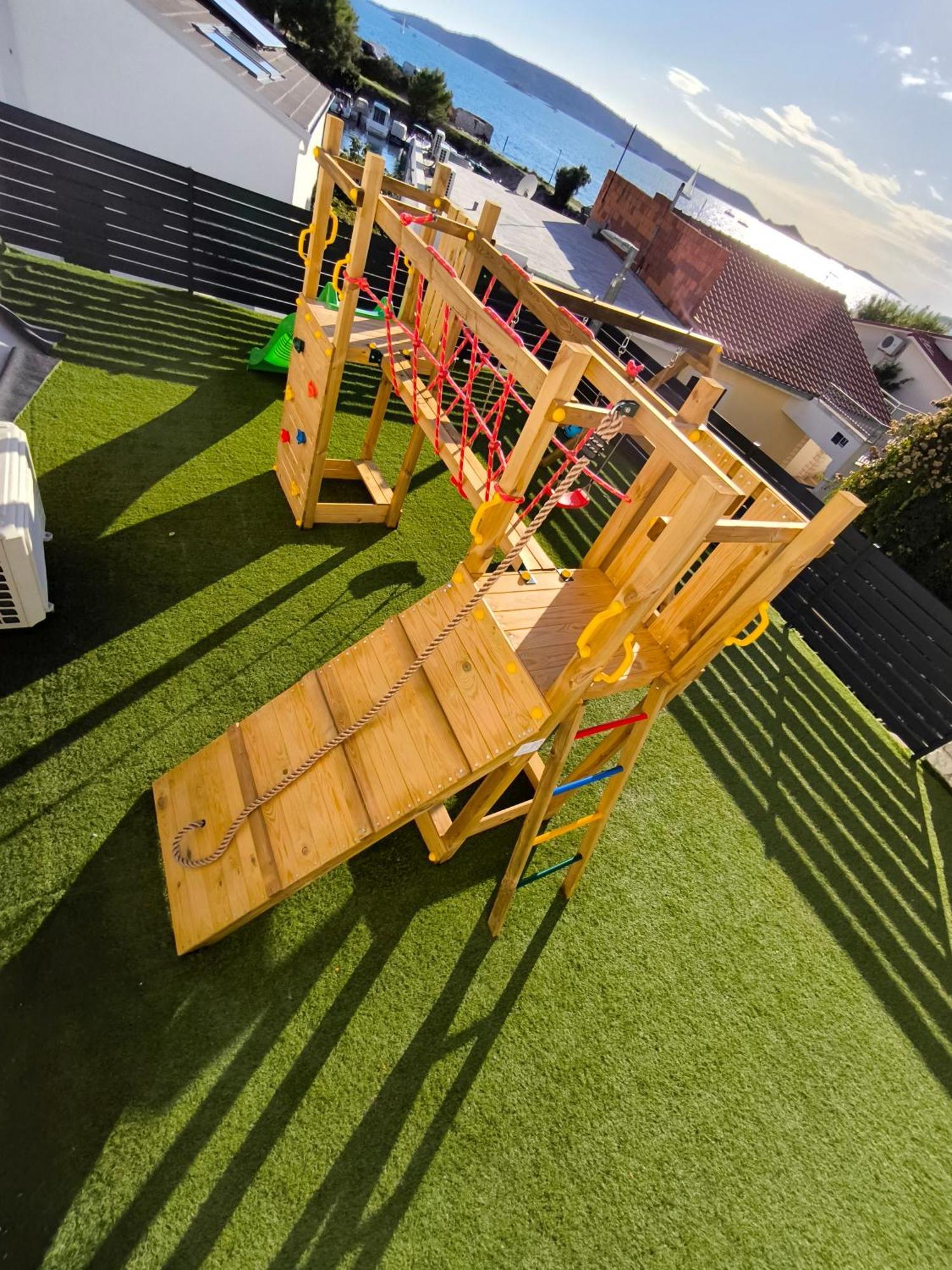 Astramaris Apartments Donji Okrug  Luaran gambar