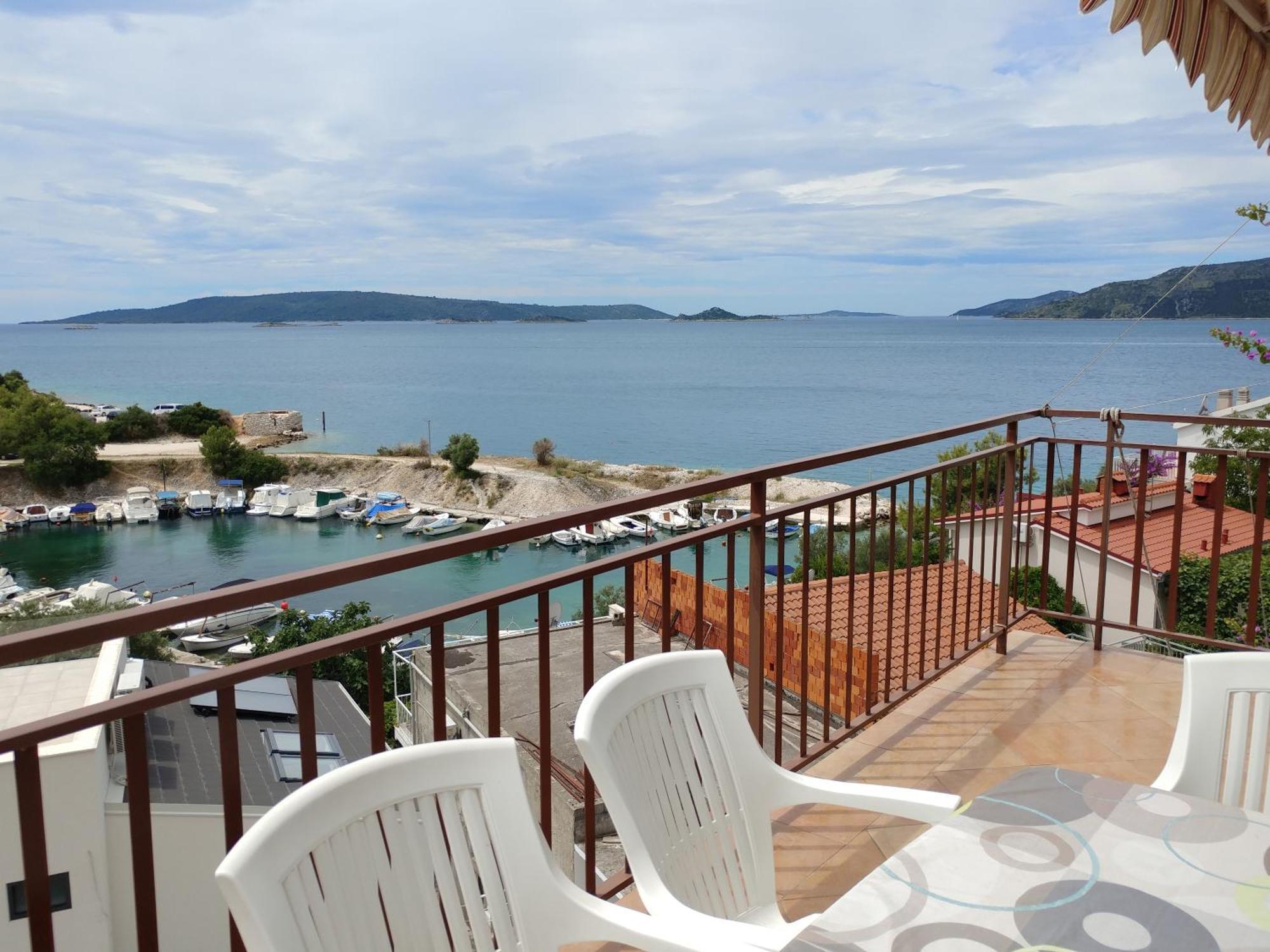 Astramaris Apartments Donji Okrug  Luaran gambar
